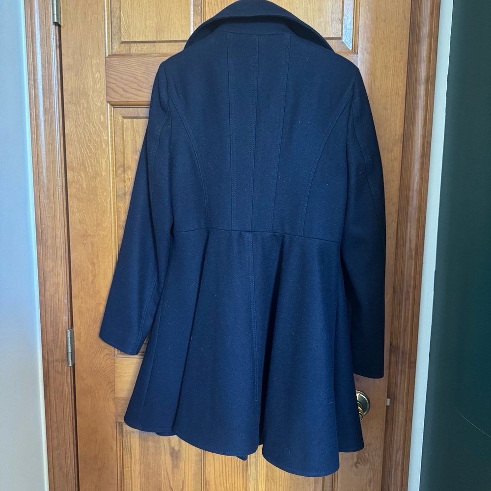 Laundry By Shelli Segal Navy Double-Breasted Flared Peacoat with Gold Buttons - Picture 4 of 7